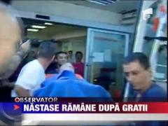 Fostul premier Adrian Nastase ramane dupa gratii