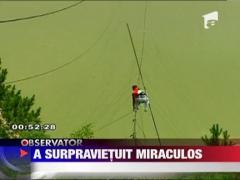 China: A supravietuit miraculos, dupa ce a cazut de la 200 de metri inaltime