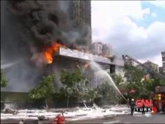 Zgarie-nori din Istanbul, in flacari