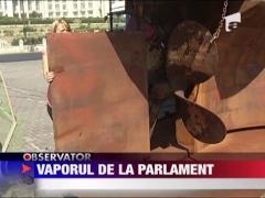 Protest inedit al organizatiei Greenpeace la  Parlament
