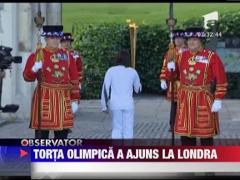 Flacara olimpica a ajuns la Londra