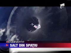 Un tanar a sarit cu parasuta dintr-o capsula spatiala