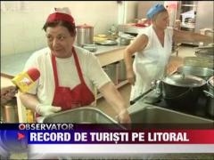 Record de turisti pe litoral