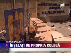 Frauda in numele colegilor de serviciu ‎