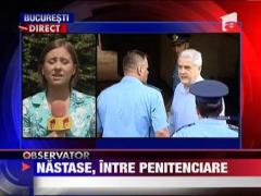 Adrian Nastase, mutat la spitalul penitenciar Jilava