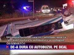 SUA: 16 oameni au scapat ca prin minune, dupa ce un autobuz s-a rasturnat de pe un deal