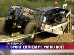 Off-road, in parcarea unui hypermarket din Cluj Napoca