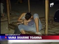Tinerii din Vama Veche au incins, in acest weekend, ultimele petreceri
