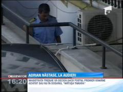 UPDATE / Adrian Nastase, adus in fata magistratilor
