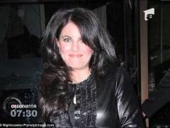 Monica Lewinsky vrea sa scrie o carte despre aventura ei cu Bill Clinton