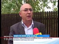 Elevi raniti in drum spre scoala