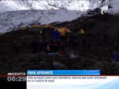 3 alpinisti sunt dati disparuti in Nepal, dar nu mai sunt sperante de a fi gasiti in viata