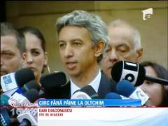 Angajatii Oltchim protesteaza din nou in fata unitatii