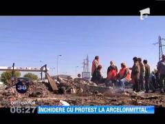 ArcelorMittal va inchide permanent doua furnale din Franta