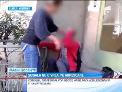 Agresoarea adolescentei risca exmatricularea