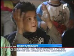 Olandezii au construit mai multe case din lemn pentru rromii saraci din Cluj Napoca