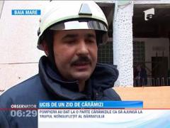 Un muncitor a fost strivit de caramizi in incinta Spitalului Judetean din Baia Mare