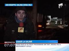 Coada de sute de TIR-uri la salina