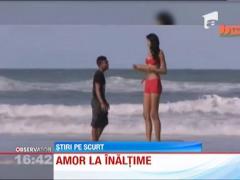 La 17 ani masoara 2 metri si 6 centimetri, cu aproape jumatate de metru mai mult decat iubitul ei