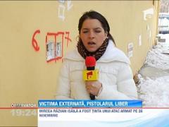 Tanarul scapat cu viata dupa ce a fost tinta unui atac armat in centrul Capitalei, externat