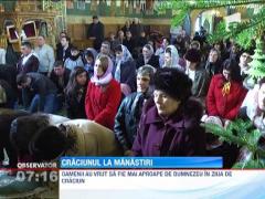 Manastirile din Moldova au fost luate cu asalt de pelerini