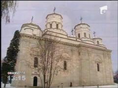 Un calendar ortodox cu preoti in ipostaze neortodoxe