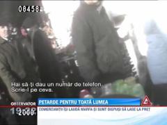 Vanzatorii de petarde sunt dispusi sa-si vanda marfa chiar si politistilor de teama sa nu ramane fara profit