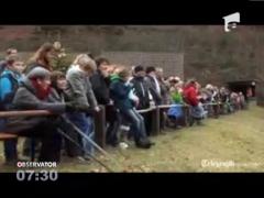 Concurs de aruncat brazii de Craciun