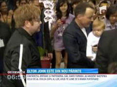Elton John este din nou parinte