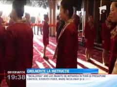 Chelneritele din China fac instructie ca in armata