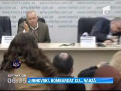 Vladimir Jirinovski, bmbardat cu varza
