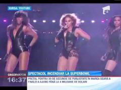 Spectacol incendiar la Super Bowl