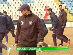 Stelistii au alergat pe iarba uscata de pe Ghencea