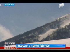 Stratul de omat a ajuns la o inaltime record in Japonia: peste cinci metri