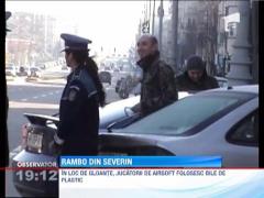 Panica in Severin! Mai multi oameni au sunat la Politie dupa ce au vazut un tanar inarmat pe strada