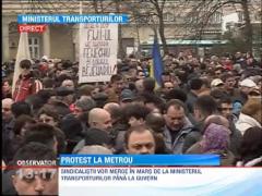 Nemultumiti de salarii, angajatii de la metrou au iesit in strada