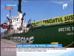 O nava a organizatiei Greenpeace a acostat la malul Marii Negre. Artic Sunrise va poposi in 18 porturi europene