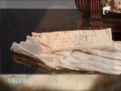 O bucata de stofa, patata cu sangele regelui Ludovic al XVI-lea, a fost vanduta cu aproape 19.000 de euro