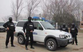 Ziua portilor deschise! Demonstratii de lupta cu Brigada Antitero, elita jandarmilor craioveni