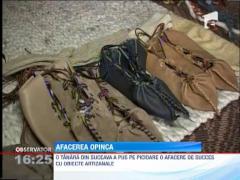 Afacere de succes cu opinci si ciorapi de lana