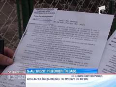 Prizonieri in propriile case