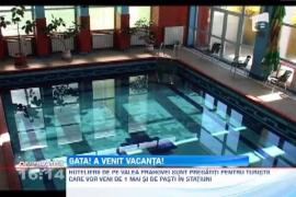 A inceput nebunia zilelor libere: Primii turisti au ajuns pe plaja