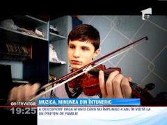 COPIII SUNT MINUNEA: Muzica, miracolul din intuneric