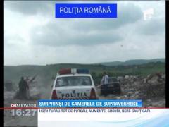 Cercetati pentru furt, dupa ce au fost surprinsi de camerele de supraveghere