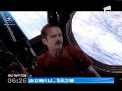 "Space Oddity" a lui David Bowie, cover pe orbita Pamantului