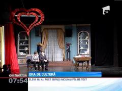 Elevi ai Liceului "Tudor Vianu", pe scena Teatrului Nottara