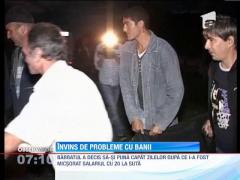 S-a sinucis dupa o micsorare de salariu