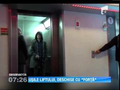 O noua farsa in lift
