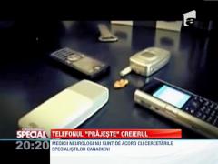 SPECIAL! Cei care dorm cu telefonul pe perna sunt in pericol sa faca accident vascular