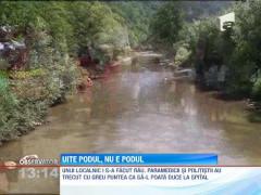 Satenii din Barsana sustin ca au dat bani pentru construirea unui pod care nu s-a facut